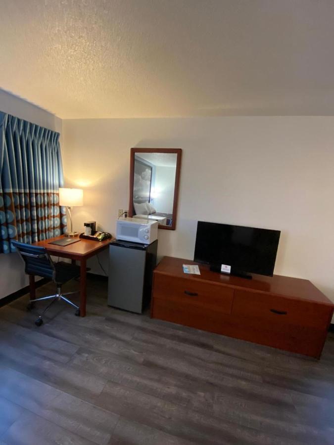 Hotel Super 8 By Wyndham Ida Grove Esterno foto