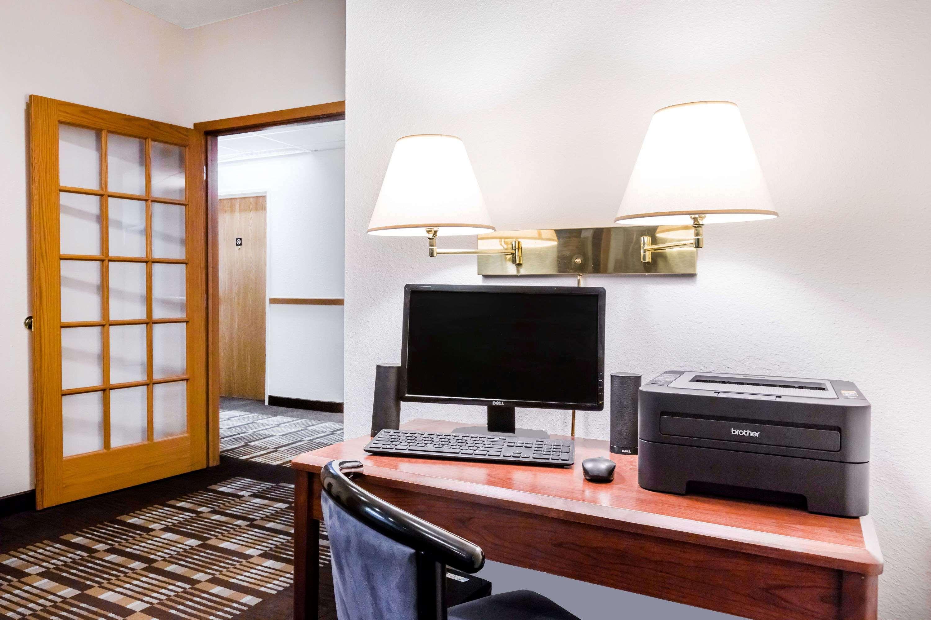 Hotel Super 8 By Wyndham Ida Grove Esterno foto